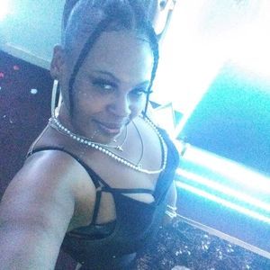 Meet your Posher, Ronnisha